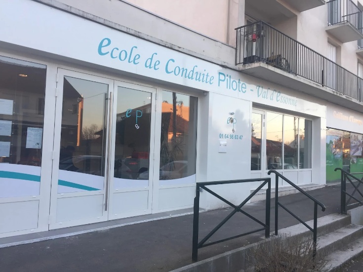 Auto-Ecole E.C.P Val d'Essonne - Photo 3