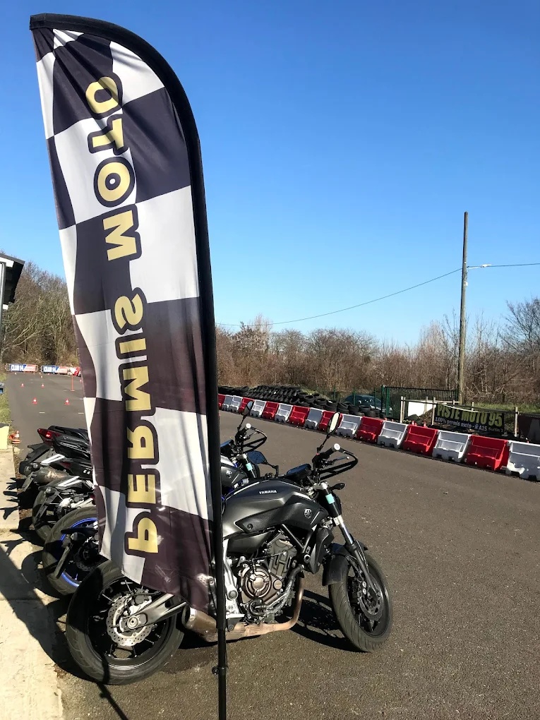 Moto École Asphalte - Photo 3