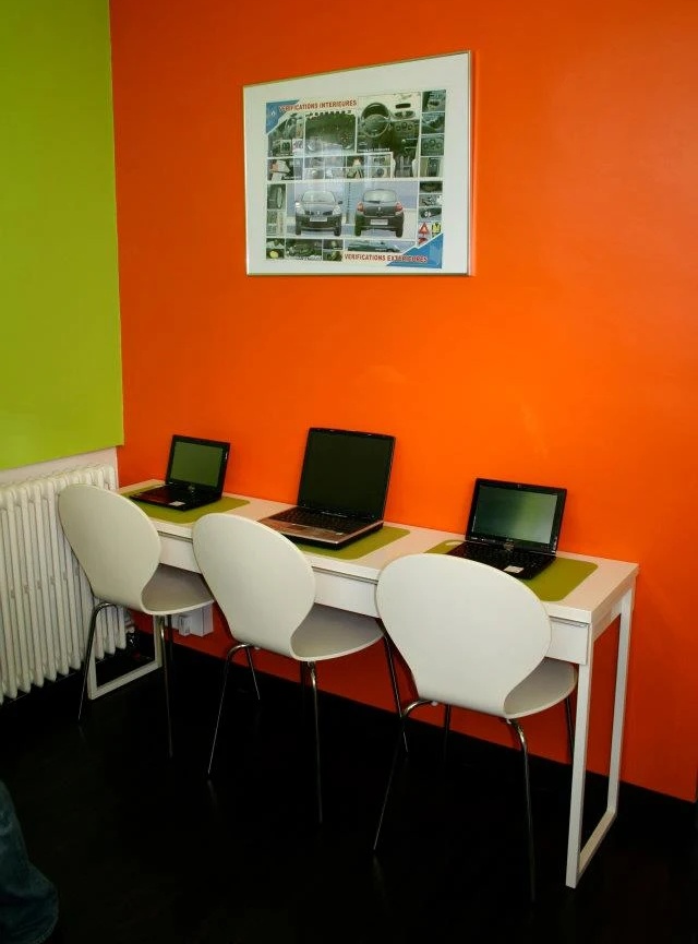 Access Permis - IGNY - Photo 3