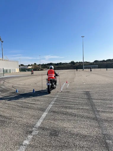 CER MACADAM ISTRES - Photo 10