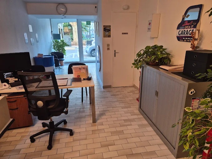 AUTO ECOLE VICTOR HUGO - Photo 4