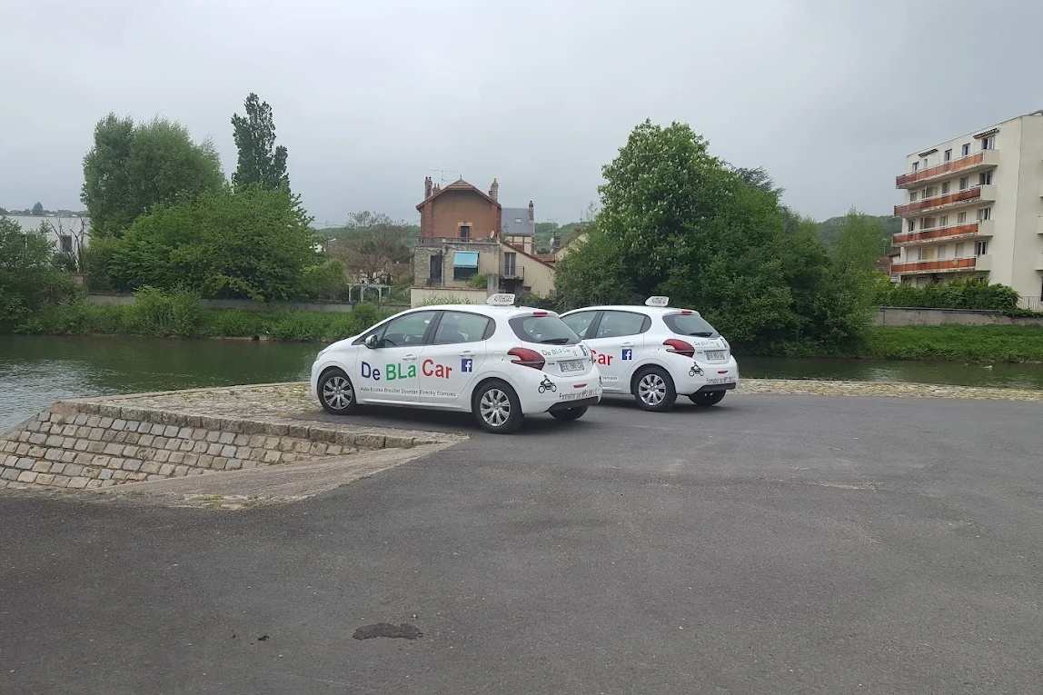 AUTO ECOLE D'ETAMPES (DEBLACAR) - Photo 3