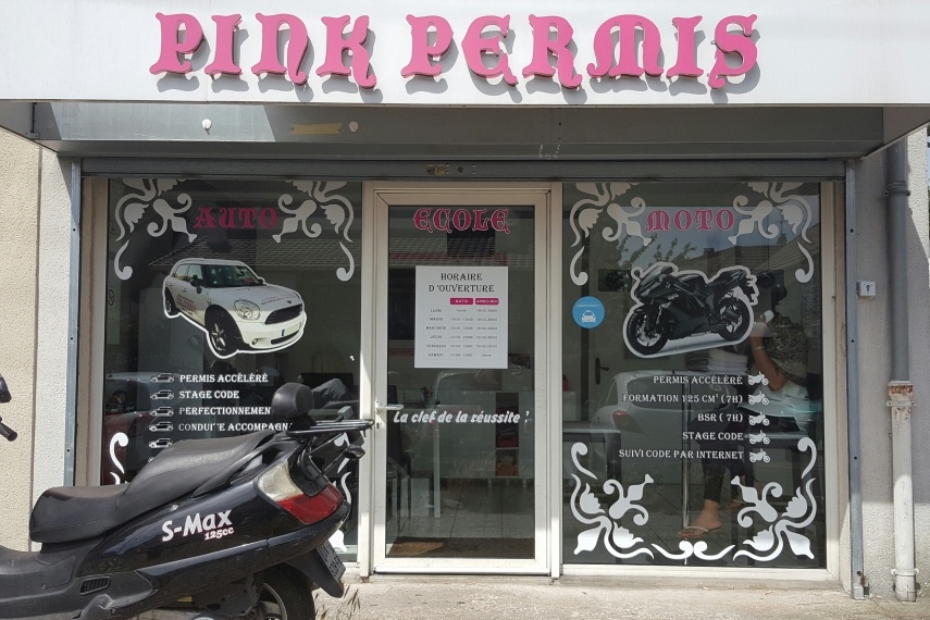 Auto-école Pink Permis Montfermeil - Photo 1