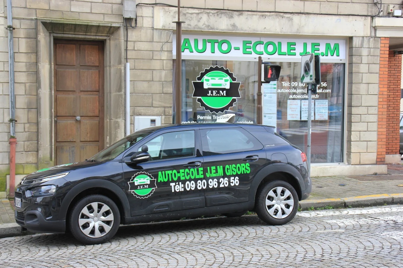 AUTO MOTO ECOLE JEM - Photo 1