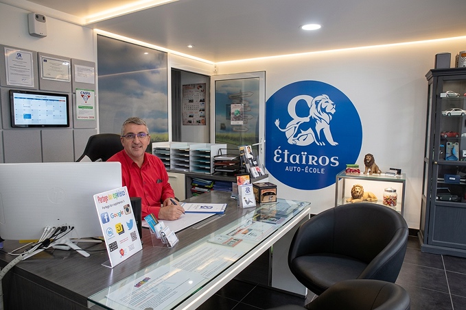 AUTO ECOLE ETAIROS - Photo 5