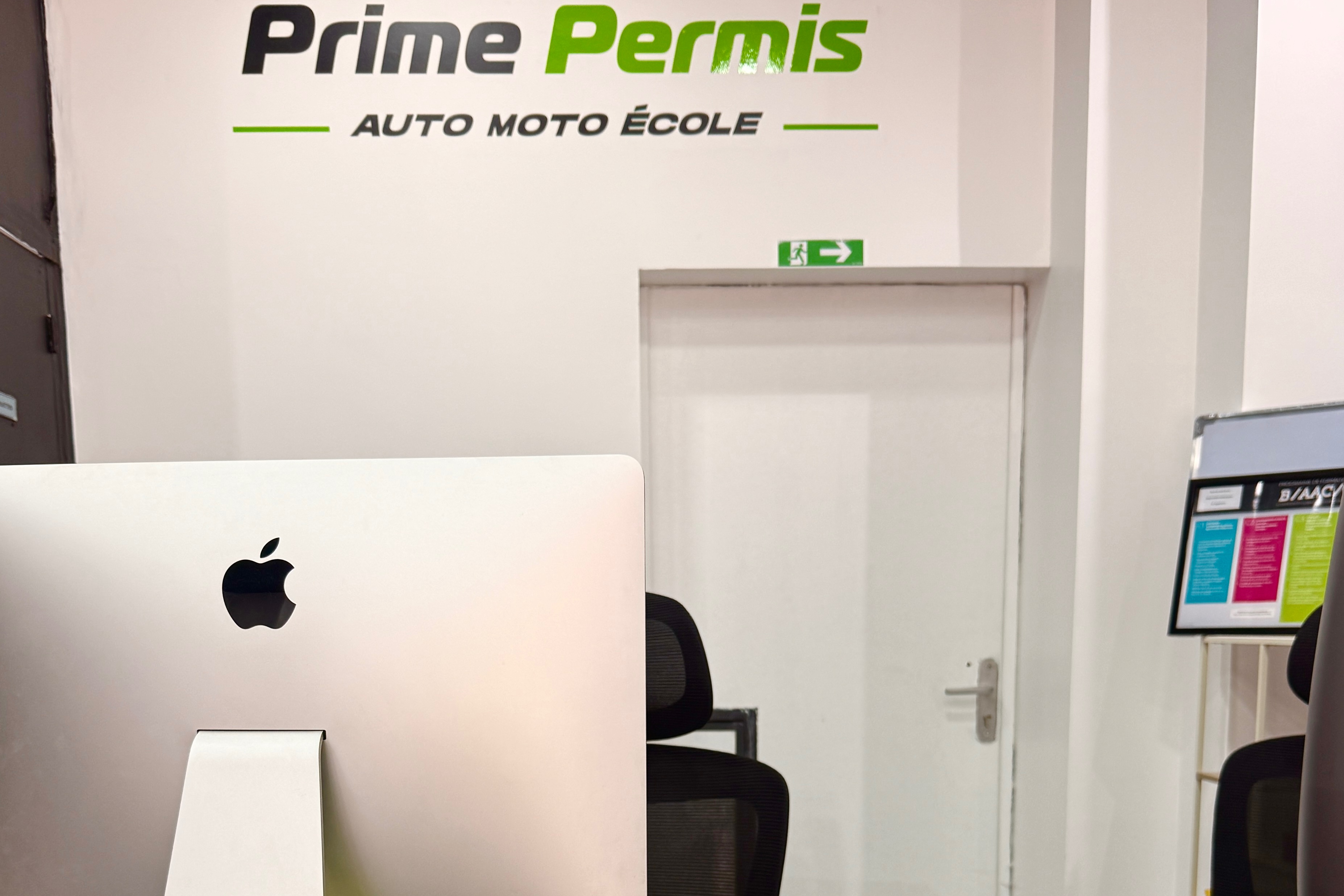FULL PERMIS AUTO ECOLE - Photo 4