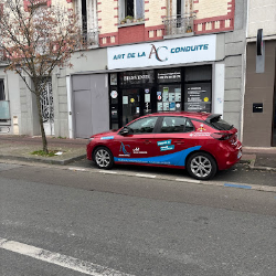 L'ART DE LA CONDUITE